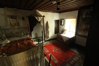 ata. evi - yatakodas?.JPG