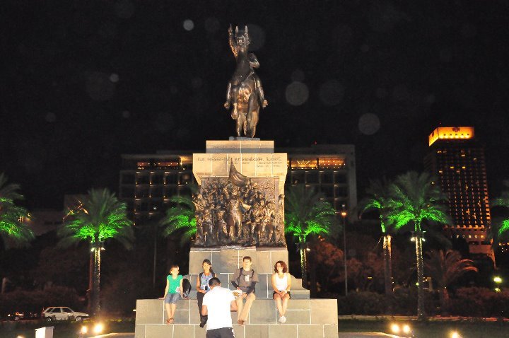 AtatÃƒÂƒÃ‚ÂƒÃƒÂ‚Ã‚Â¼rk Heykeli  (Levent Solak).jpg