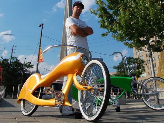 B 0071 Dunk Your Bike, Ride This Bicycle 3.jpg