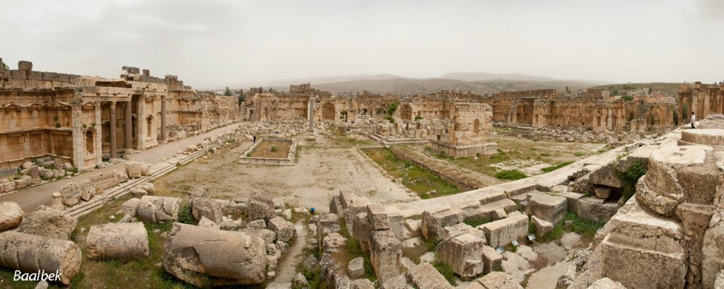 baalbek pano.jpg