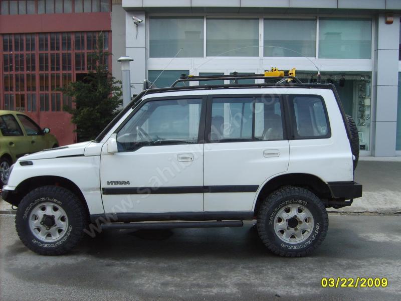 big_13114337_235126_hfer309.jpg