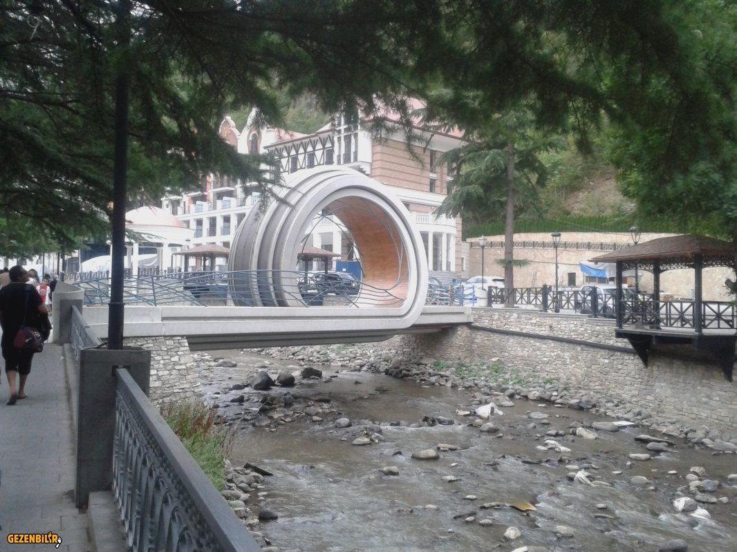 BORJOMI 2.jpg
