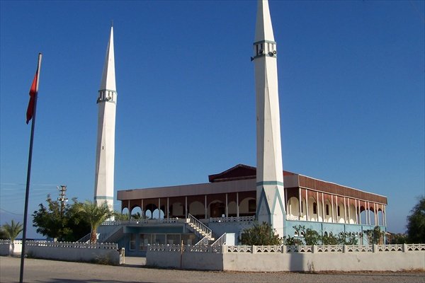 Bozyaz? Camii.jpg