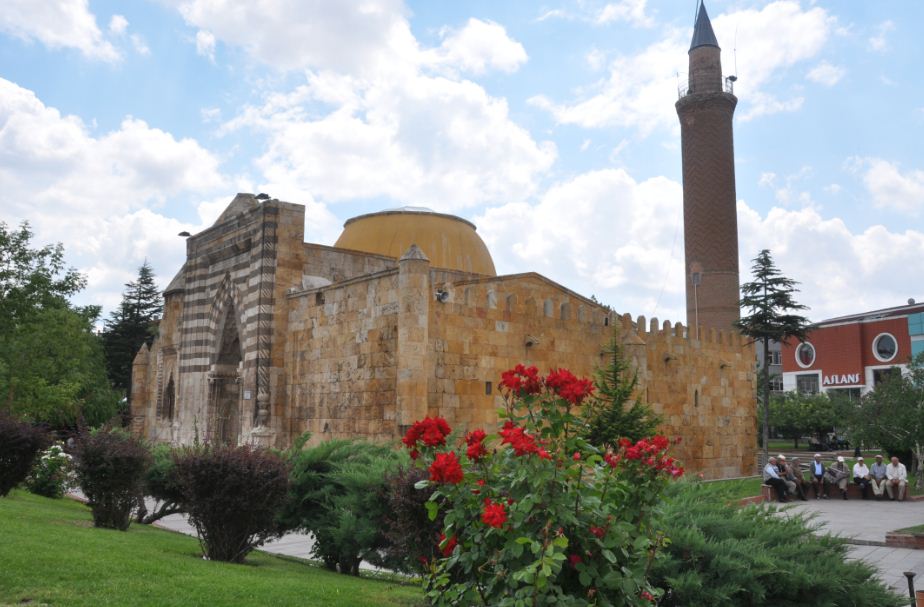 Cacabey Camii (2).JPG