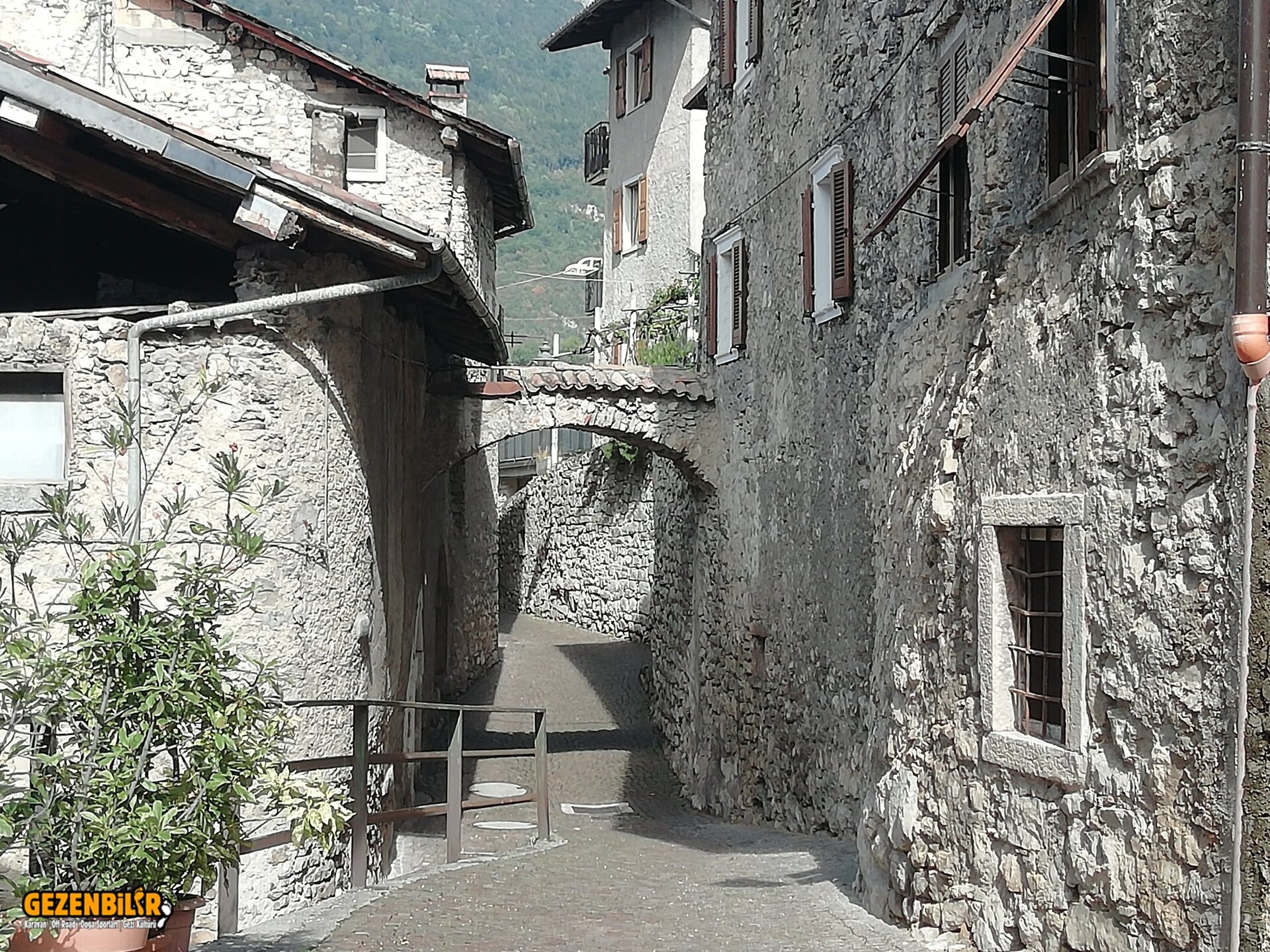 Canale 2.jpg