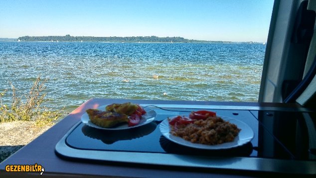 Chiemsee yemek molası.jpg
