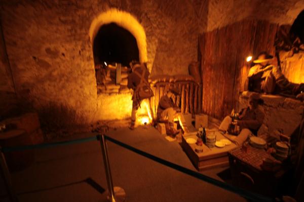 Çimenlik kalesi...Anzac  cephe canland?rmas?.JPG