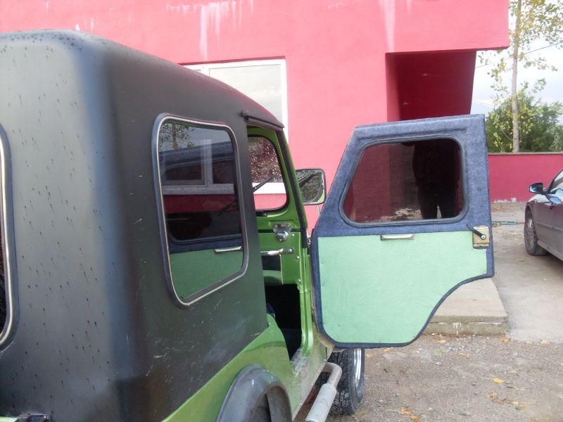 cj5 kabin2.jpg