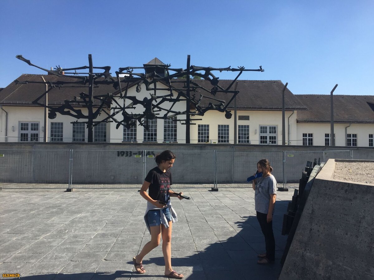 Dachau (6).jpg