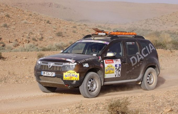 dacia-duster-claims-victory-in-the-rallye-aicha-des-gazelles-medium_4.jpg
