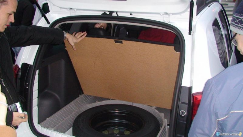 dacia-duster-filt-nam-4.jpg