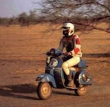 Dakar vespa