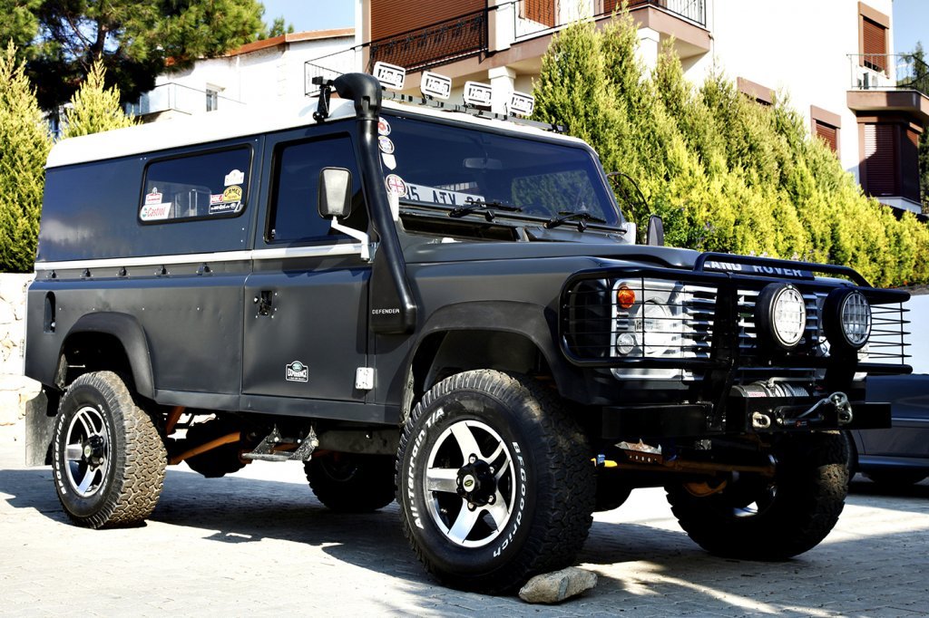 defender 03.jpg