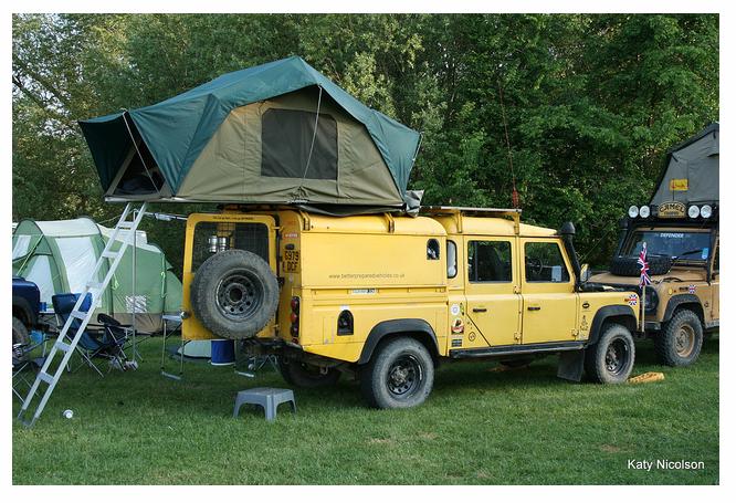defender 130 pick up 83.JPG