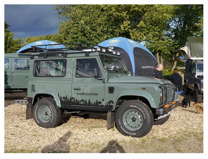 defender 90 319.JPG