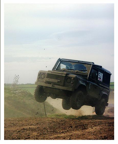 defender 90 360.JPG