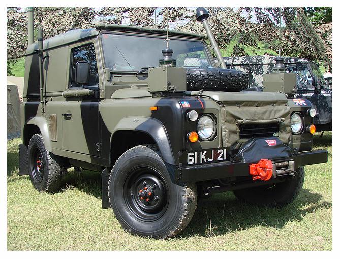 defender 90 438.JPG