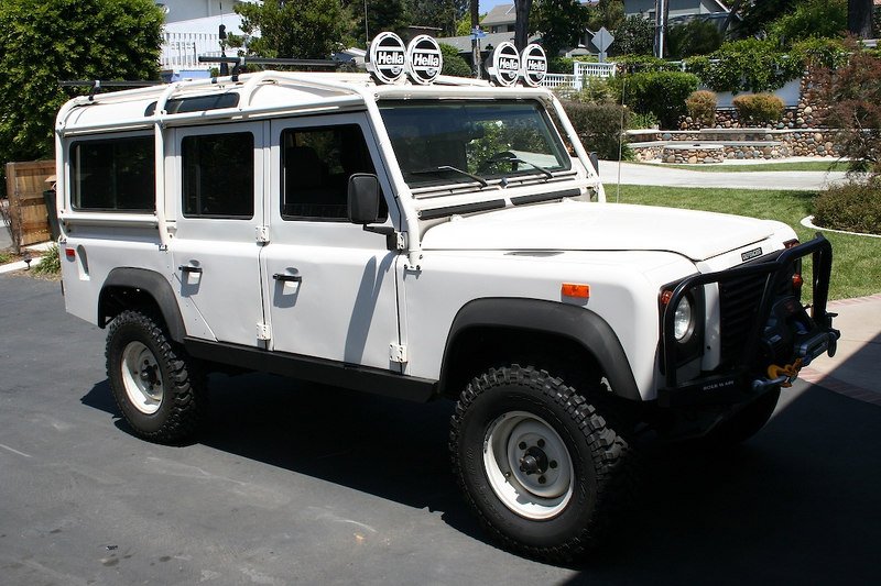 defender02.jpg