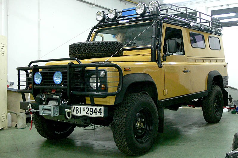 defender_01.jpg