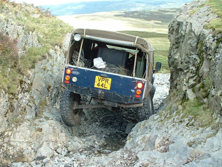 defender_07.jpg