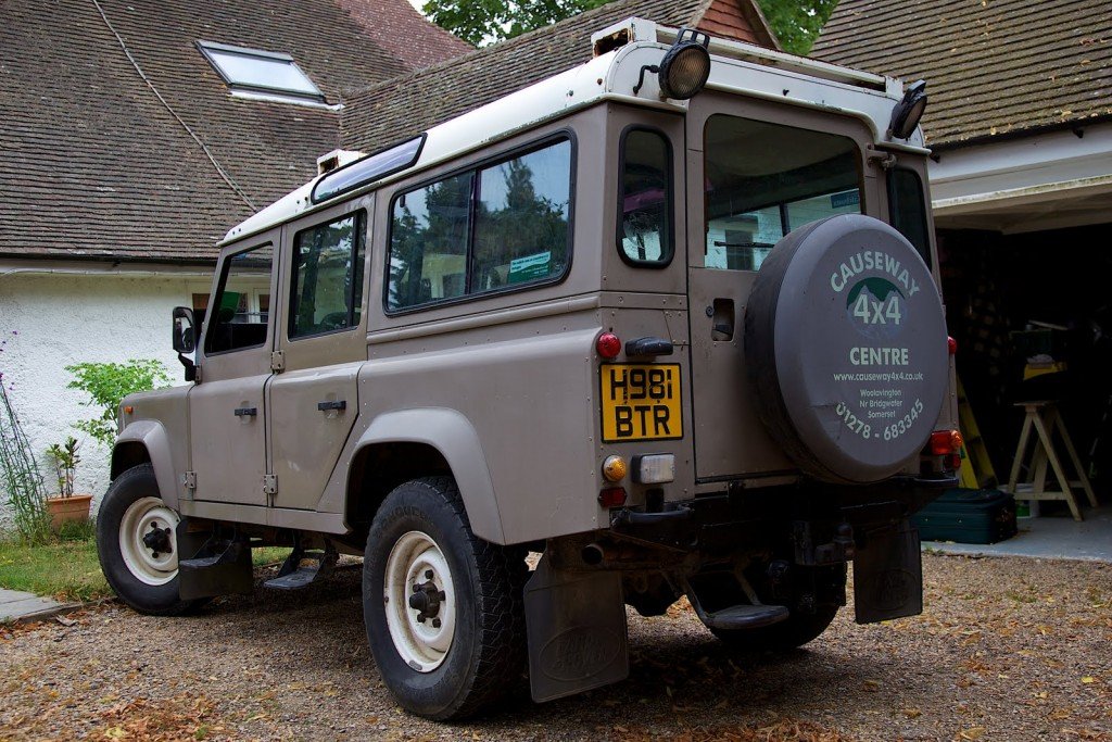defender_07.jpg