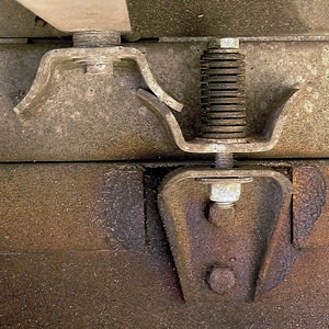 di090178_adapt-konsole-tellerfeder.jpg