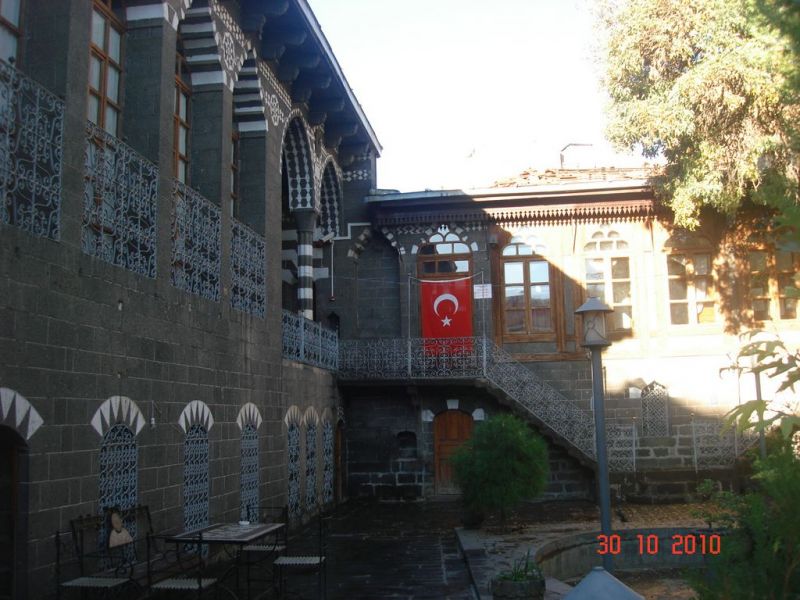 DSC08162 [Desktop Resolution].jpg