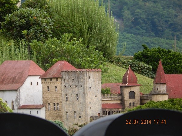DSCN2373.jpg
