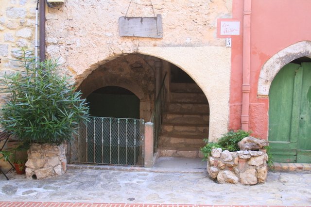e5.jpg