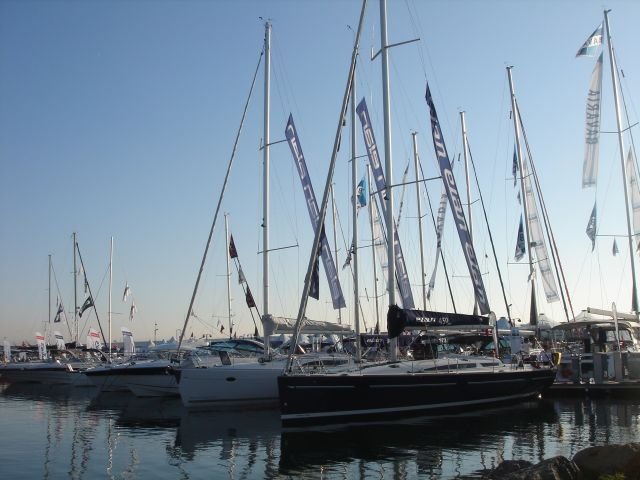 Elan 450.jpg