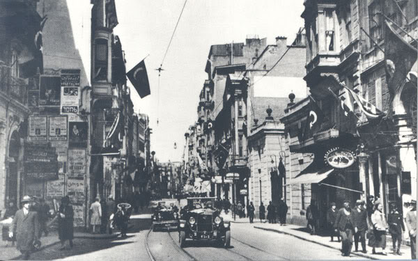 esk02b8kr.jpg