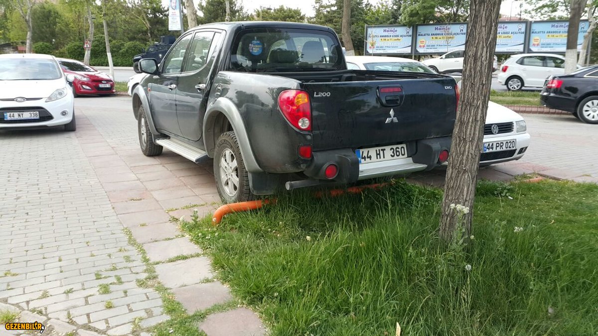 ESKI.jpg