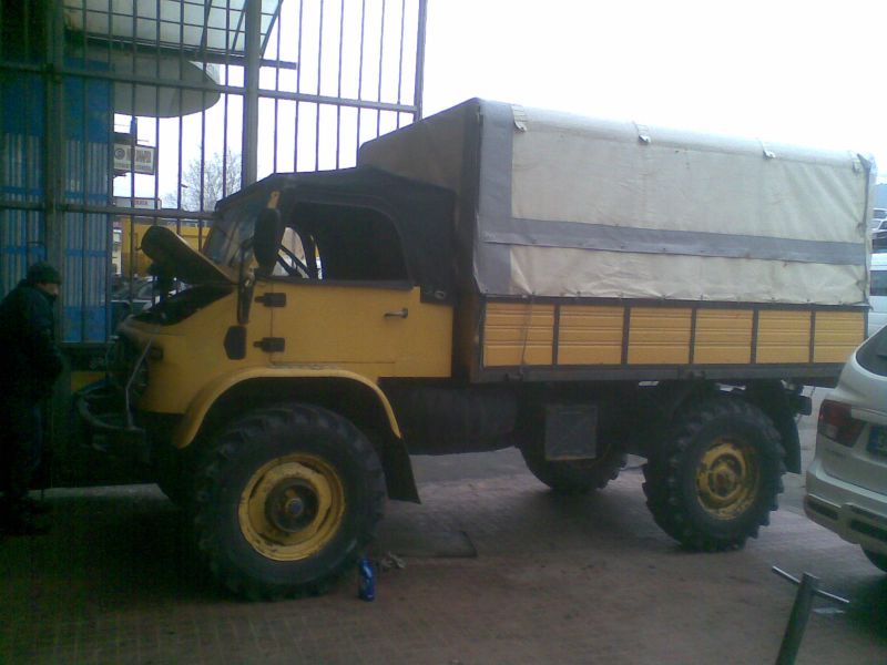 eski unimog.jpg