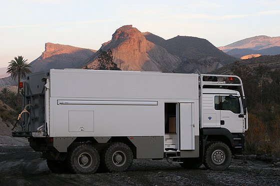 EX63HDM-MANTGA6x6.25-560.jpg