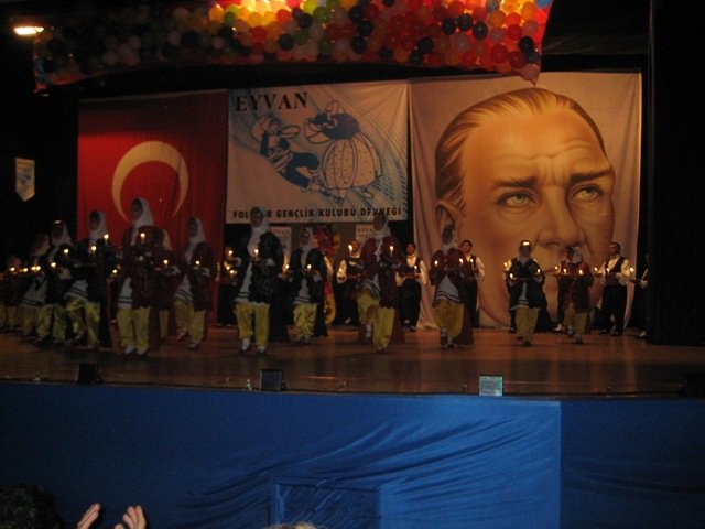 eyvan gece 13 haziran 022.jpg