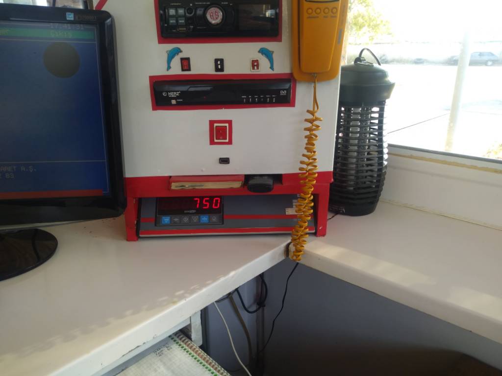 f461501ef2bc12b7c60ac8bdbc93ccf3.jpg