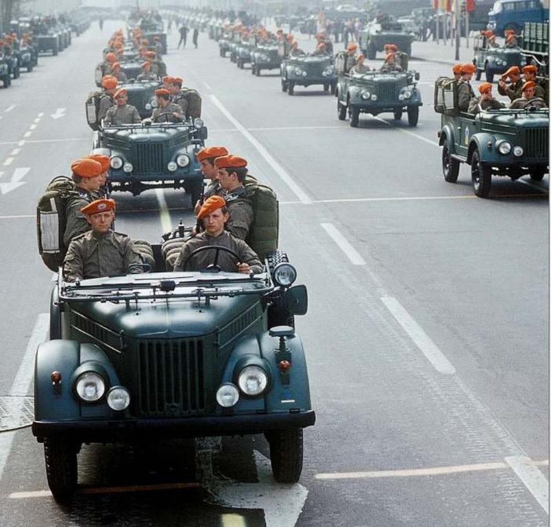 FalliParadeGaz69M_zps9b4ffd64.jpg