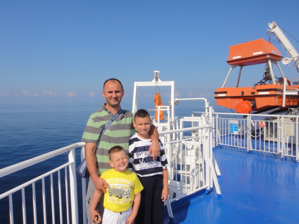 ferry 013.jpg