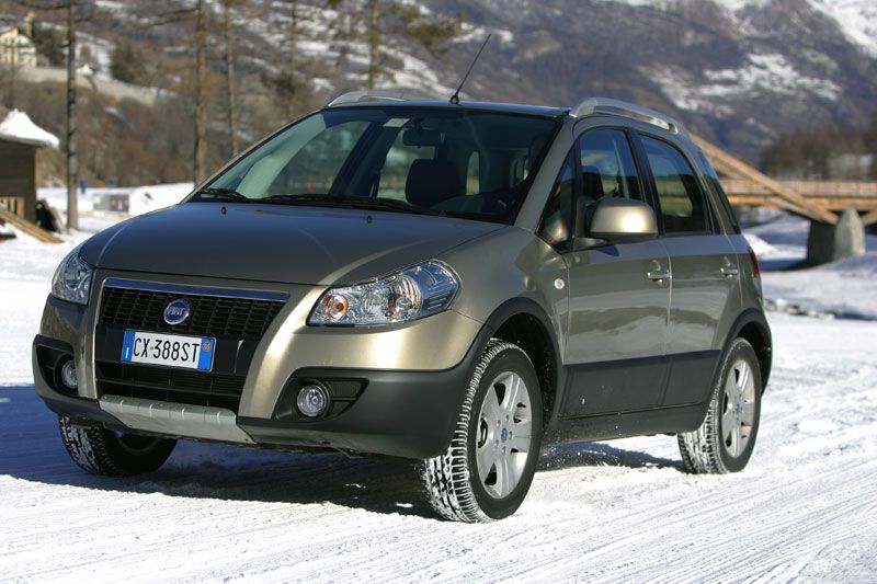 fiat_sedici_a_torino_2006_29524[1].jpg
