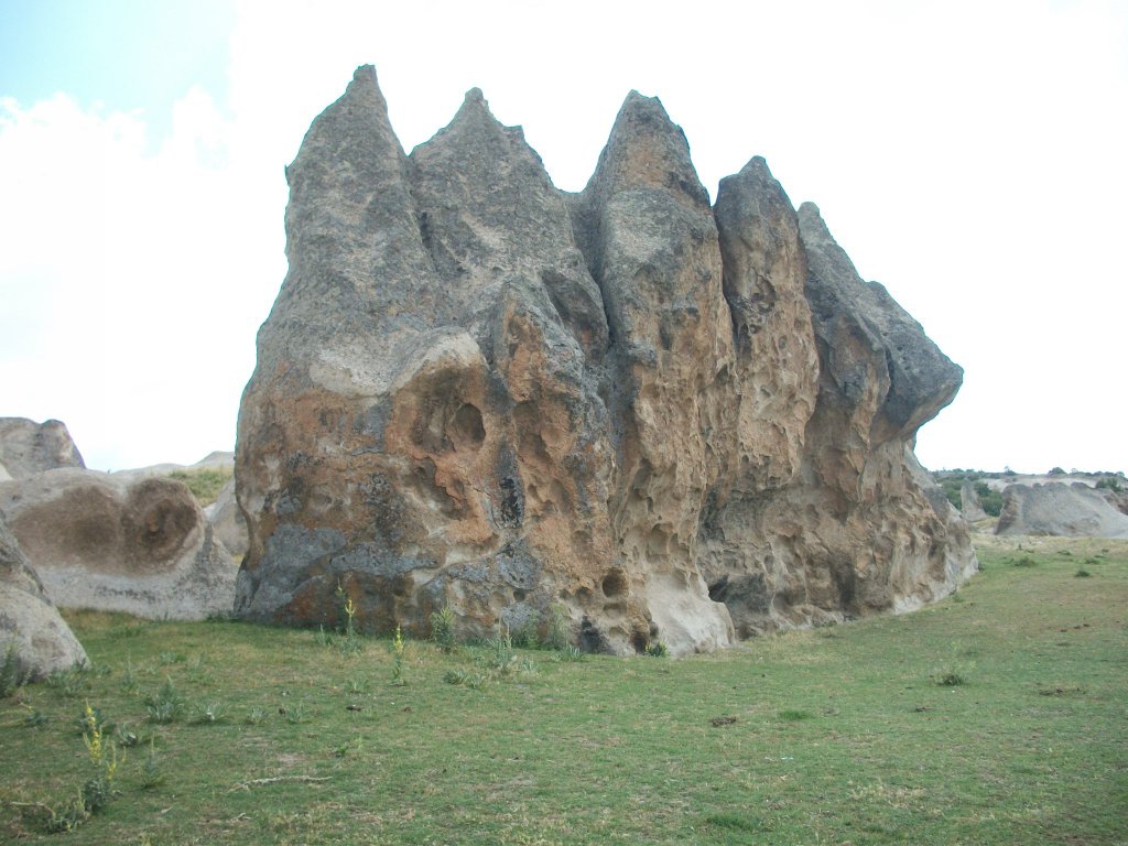 Frig Vadisi ve EskiÃƒÂƒÃ‚Â…ÃƒÂ‚Ã‚ÂŸehir 016.JPG