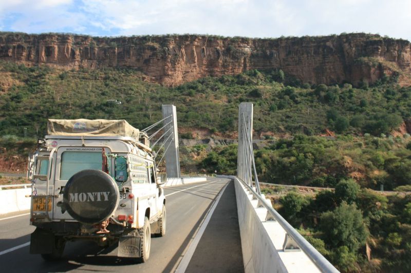 G 00105 RV On-a-bridge-in-the Rift Valley.jpg
