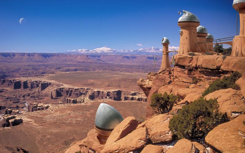 G 00128 trekking of the hill New_Zealand.jpg