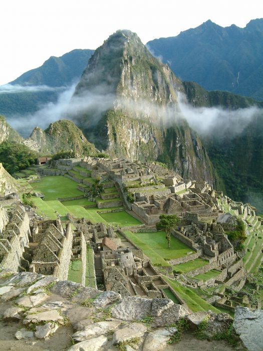 G 00155 Peru_Machu_Picchu_Sunrise.jpg