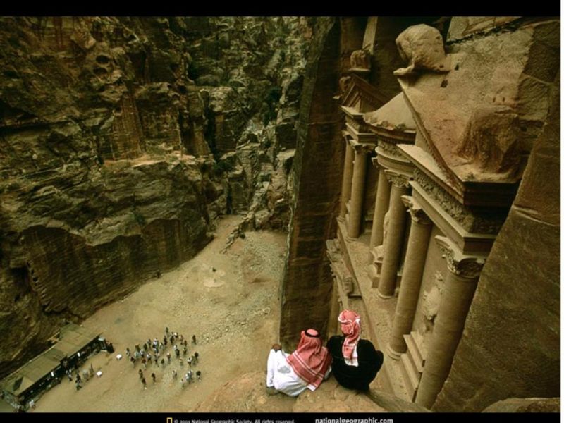 G 00205 Y Siq Valley, wiev the El-Hazneh  Petra Jordan.jpg