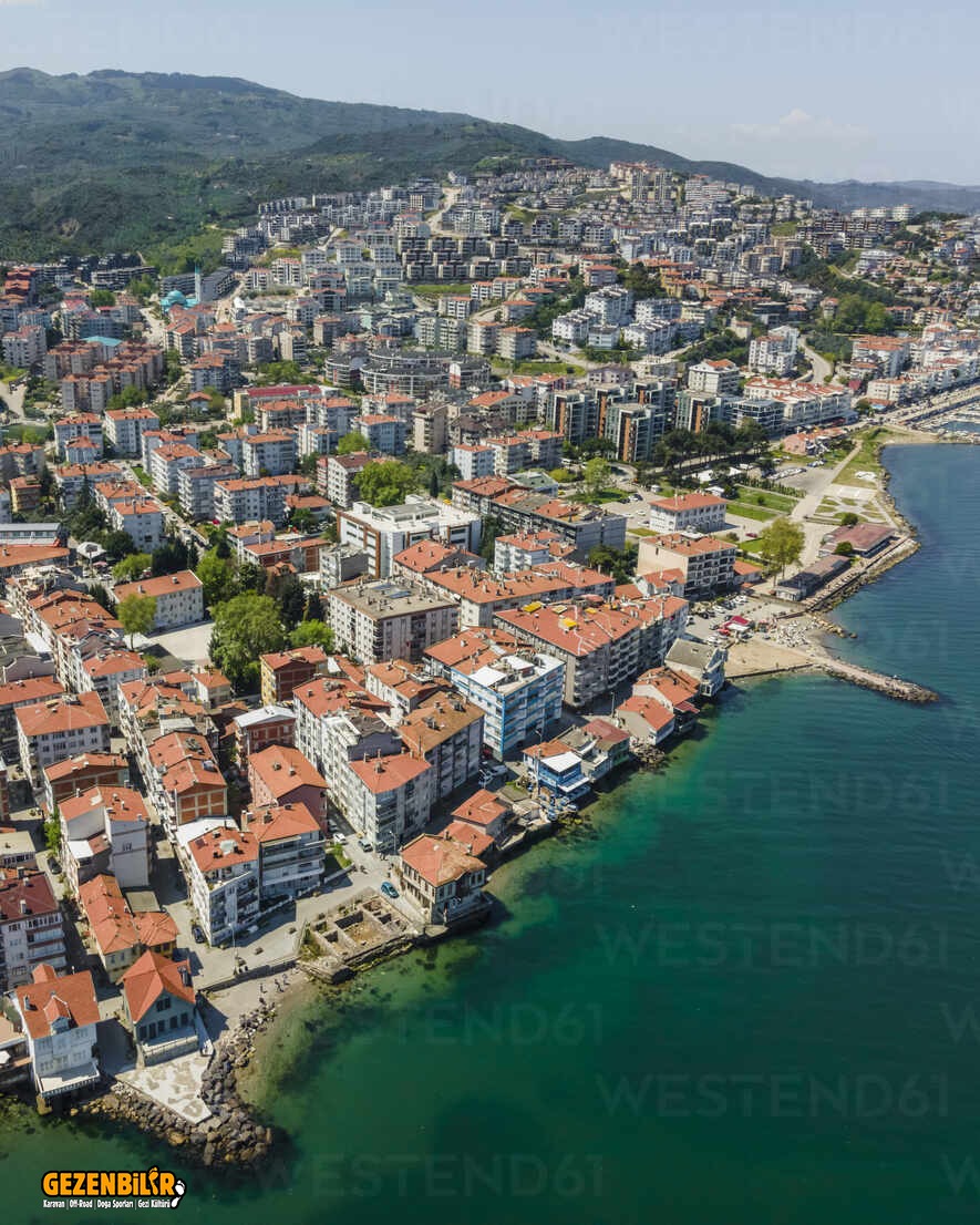 g-the-marmara-sea-coastline-bursa-turkey-AAEF25585.jpg
