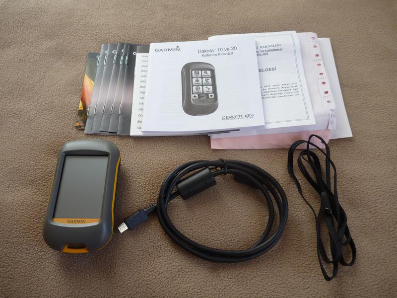 Garmin Dakota 10 - 01.JPG