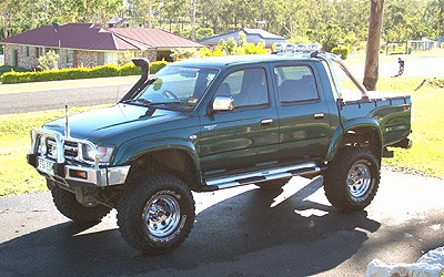 Gary_Aus_98ToyHilux_1RR.jpg