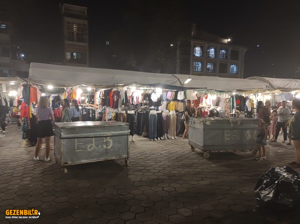 GECE MARKET 1.jpg