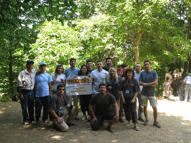 Gezenbilir ÃƒÂƒÃ‚ÂƒÃƒÂ‚Ã‚Âœyeleri Kamp Yerinde.jpg