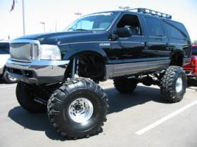 Giant-SUV.jpg